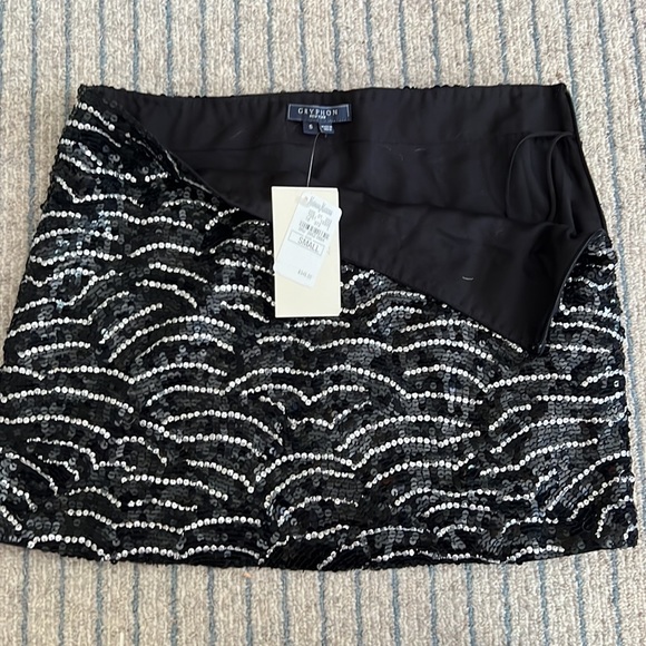 Gryphon New York sequin mini skirt size small - Picture 2 of 2
